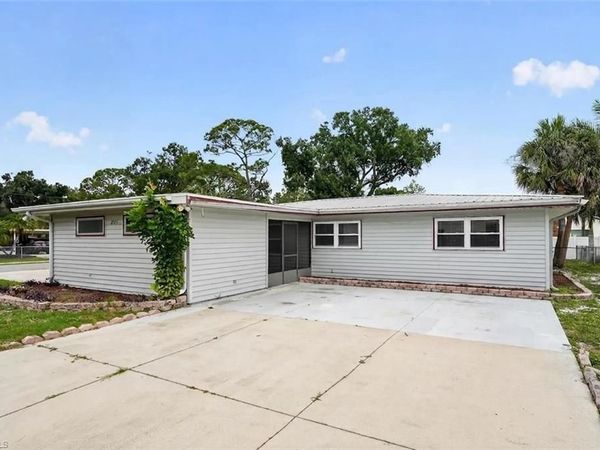 2505 Wood ST, SARASOTA, FL 34237