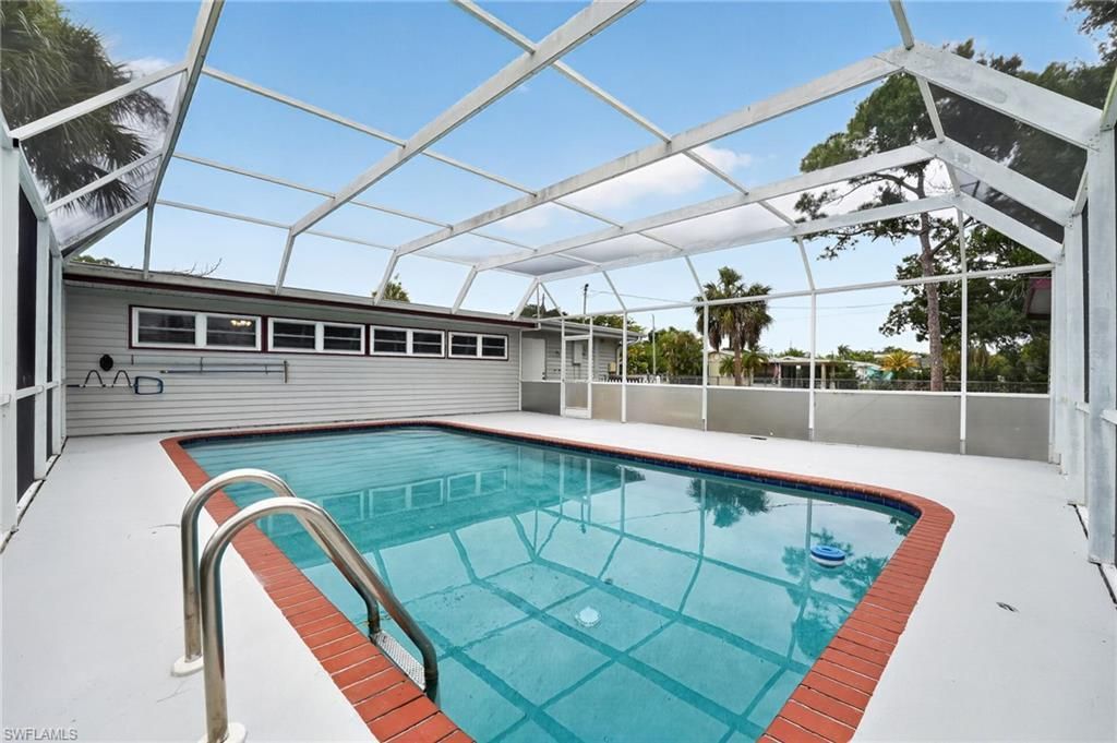 2505 Wood St, Sarasota, FL 34237 Photo
