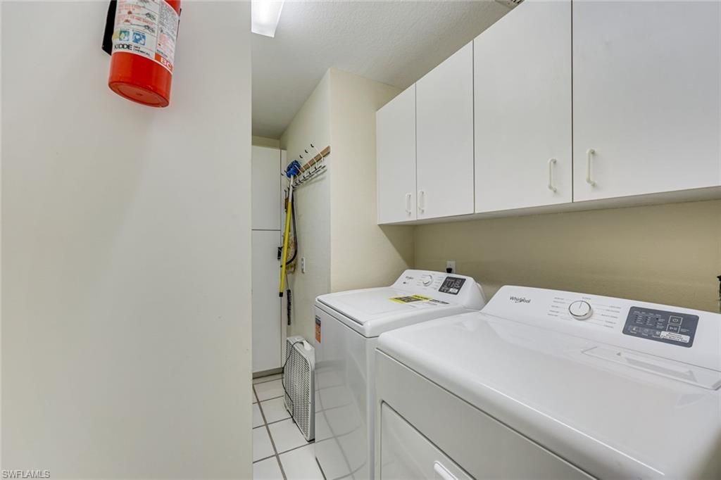 2325 Hidden Lake Dr, Unit 1, Naples, FL 34112 Photo