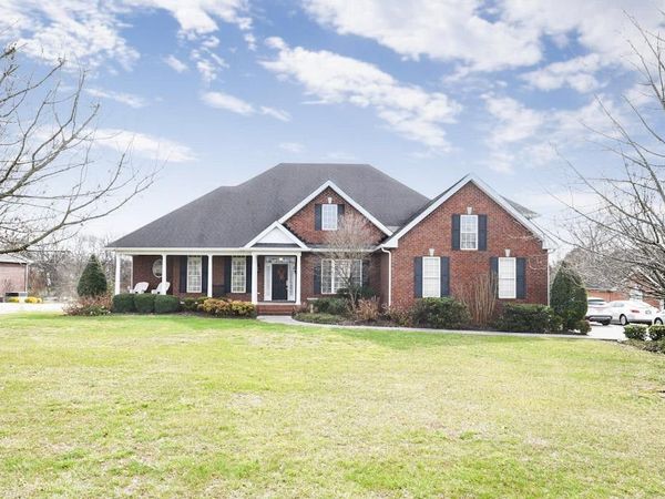 2014 Alan John Way, Lebanon, TN 37087