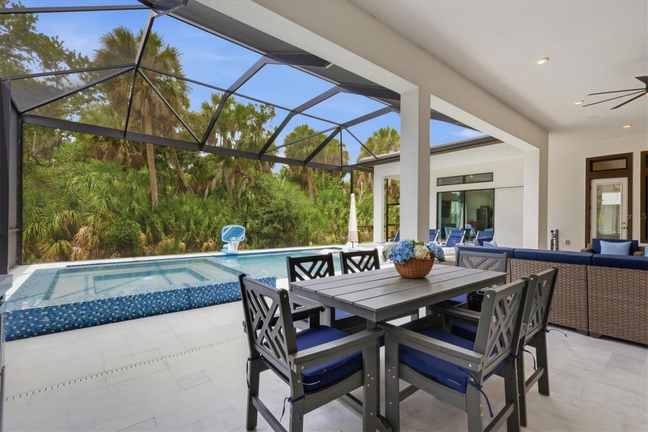 9463 Tequila Sunrise Drive, Sarasota, FL 34241 Photo