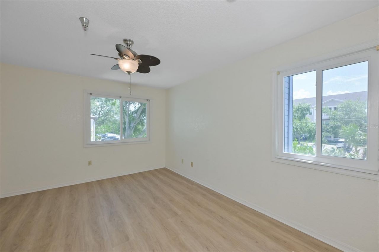 10265 Gandy Boulevard N, Unit 1006, Saint Petersburg, FL 33702 Photo