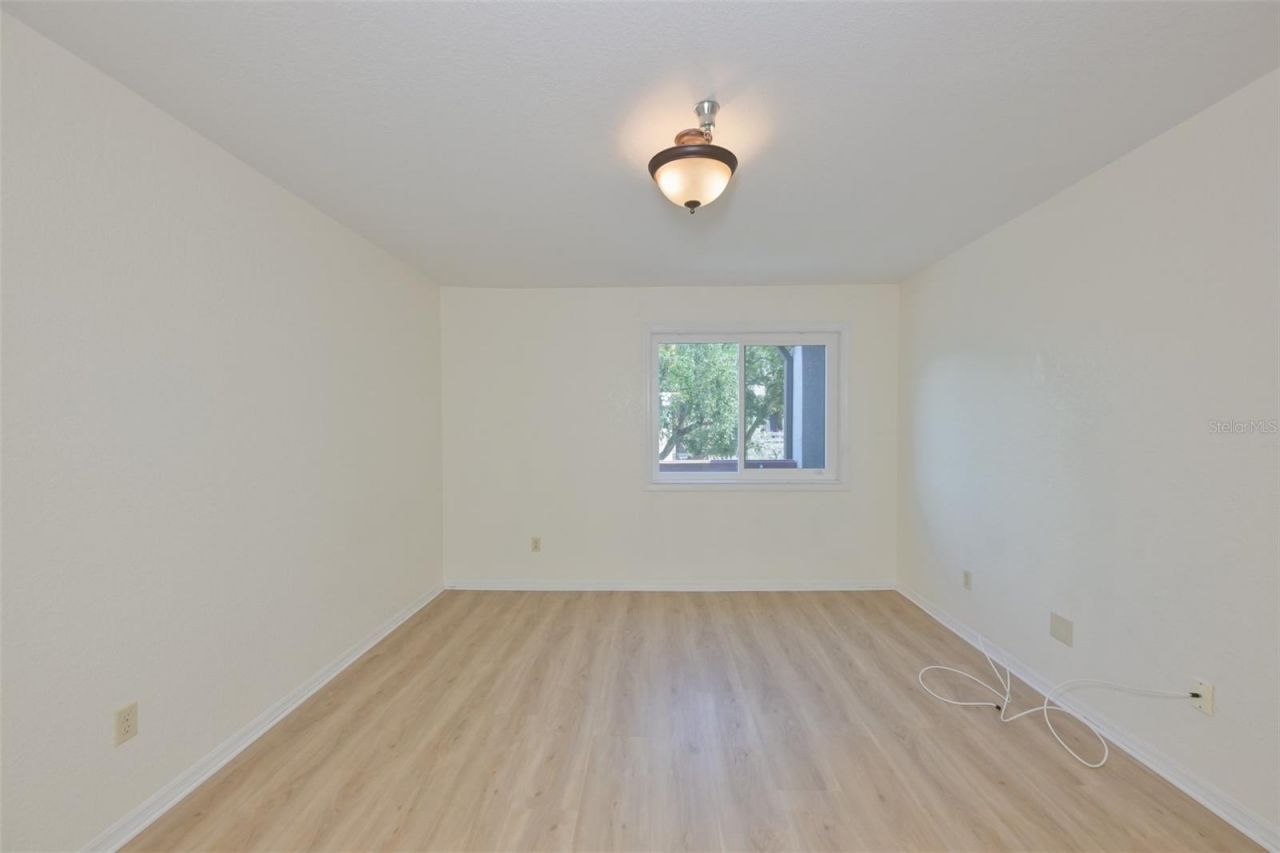 10265 Gandy Boulevard N, Unit 1006, Saint Petersburg, FL 33702 Photo