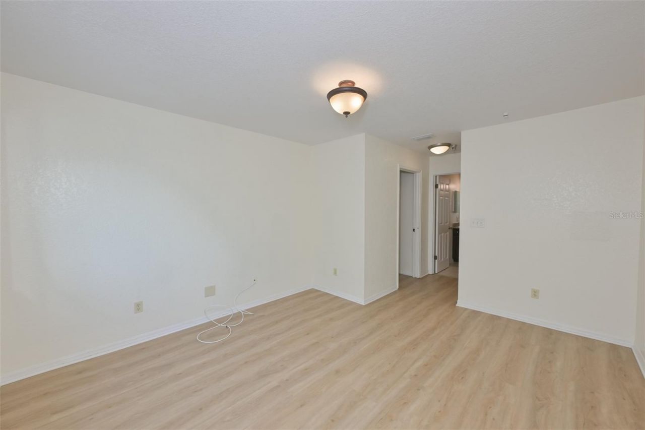 10265 Gandy Boulevard N, Unit 1006, Saint Petersburg, FL 33702 Photo