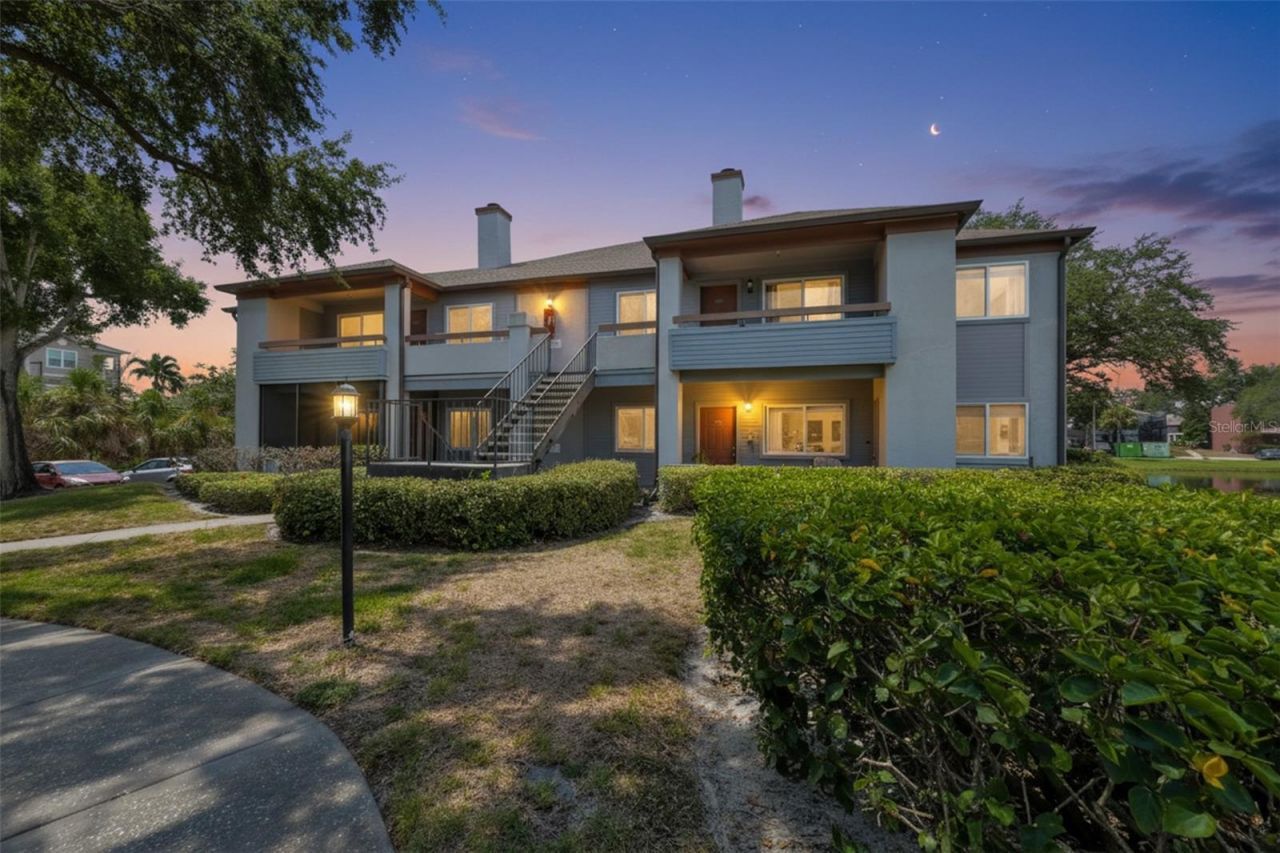 10265 Gandy Boulevard N, Unit 1006, Saint Petersburg, FL 33702 Photo