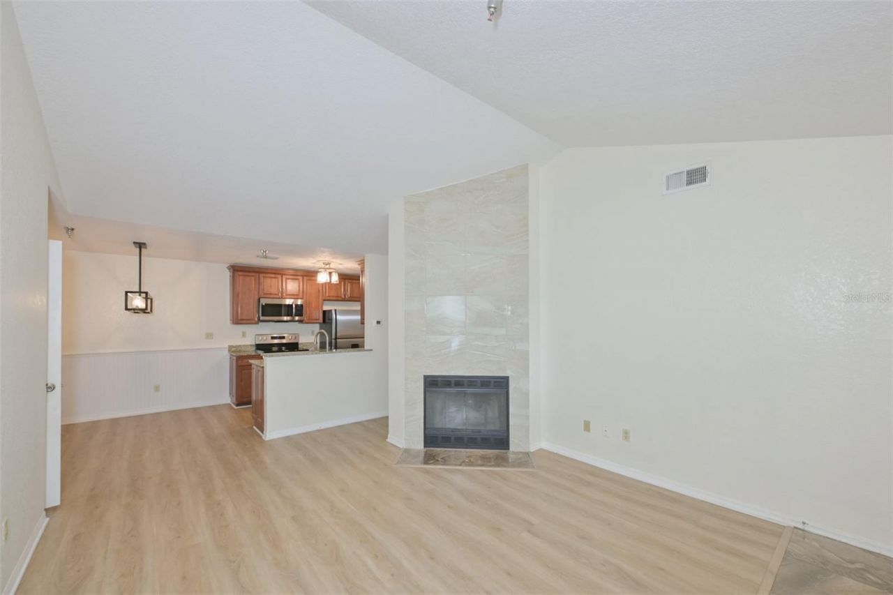 10265 Gandy Boulevard N, Unit 1006, Saint Petersburg, FL 33702 Photo