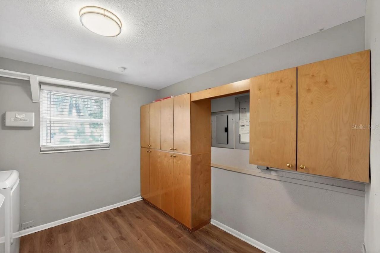 2505 Wood Street, Sarasota, FL 34237 Photo