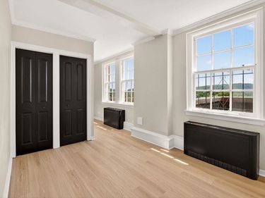 500 COURT SQ, Unit 406, CHARLOTTESVILLE, VA 22902