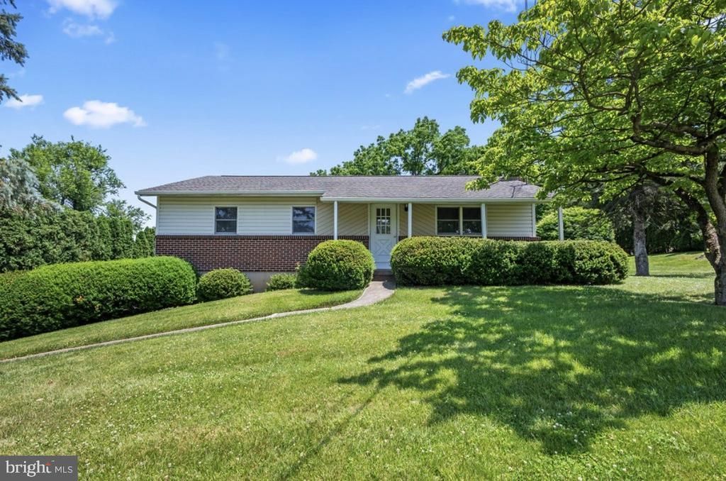 65 KLINES ROAD , MAXATAWNY, PA 19538