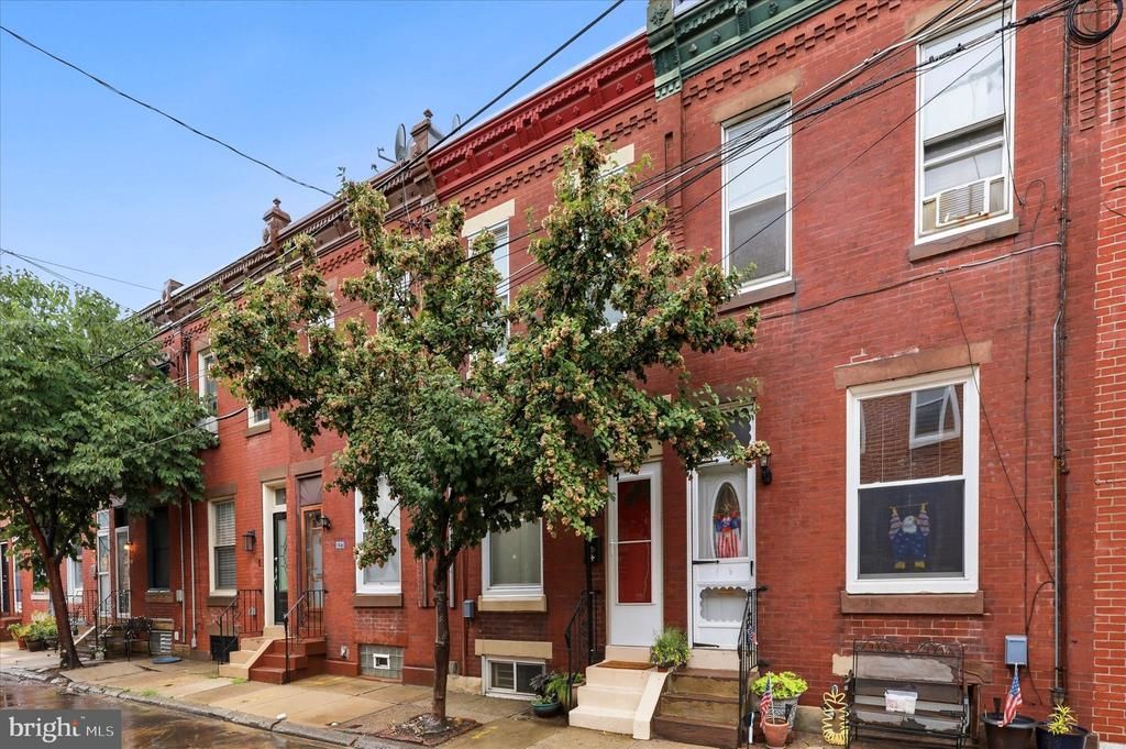 627 Miller Street, Philadelphia, PA 19125 Main Photo