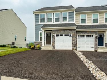 208 CHASE DRIVE, DOWNINGTOWN, PA 19335