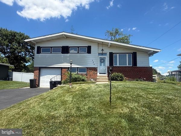 126 YELLOWSTONE ROAD, PLYMOUTH MEETING, PA 19462
