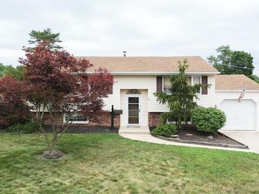 8 CRAIG DRIVE, CLEMENTON, NJ 08021