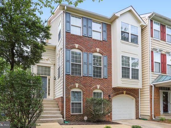 46764 MANCHESTER TERRACE, STERLING, VA 20165