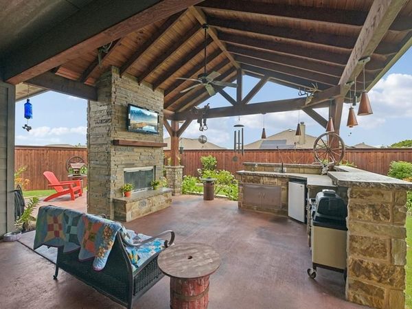 279 Marina Drive, Azle, TX 76020