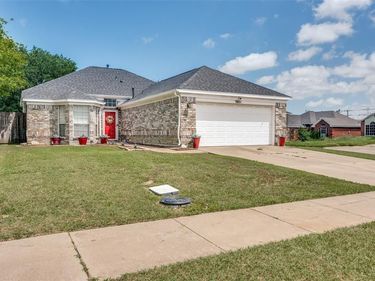 5651 Centeridge Drive, Dallas, TX 75249