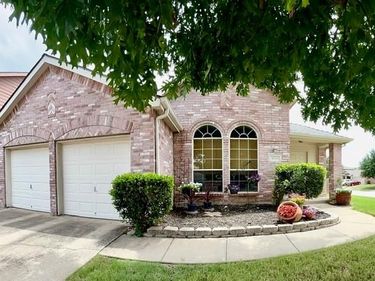 4324 Westbend Lane, Fort Worth, TX 76244