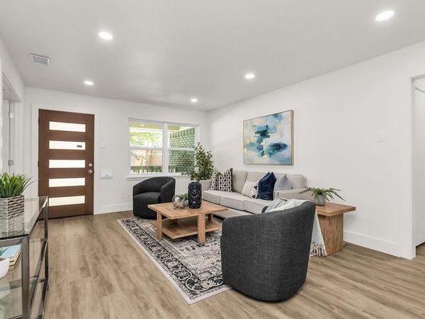 10623 Mccree Road , Dallas, TX 75238