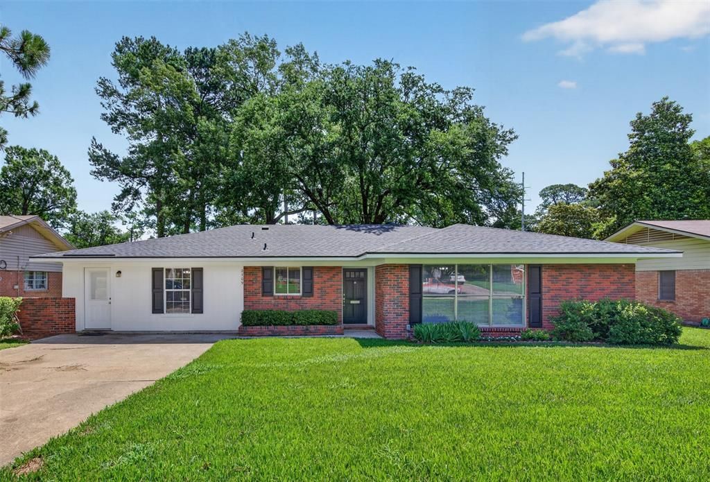 2709 Ridge Lake Drive Shreveport, LA 71109