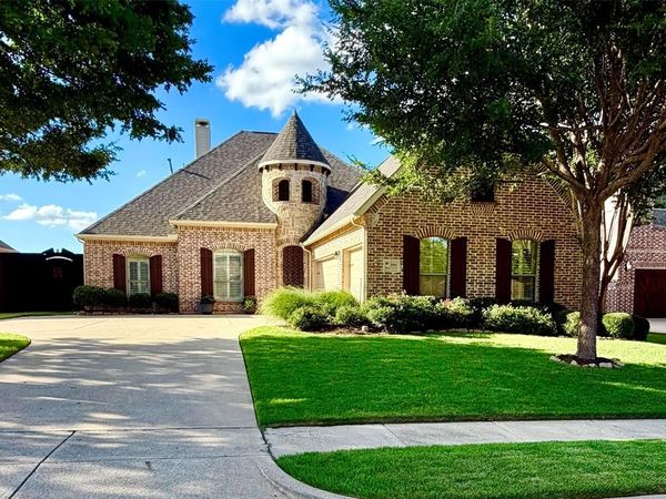 2911 Tracy Lynn Lane, Sachse, TX 75048