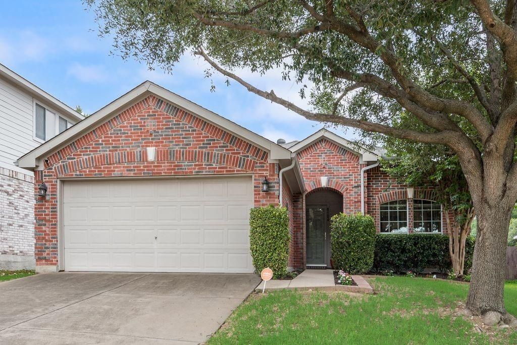 8104 Autumn Creek Trail, Fort Worth, TX 76134 Main Photo