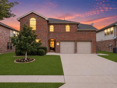 9121 Liberty Crossing Drive, Fort Worth, TX 76131