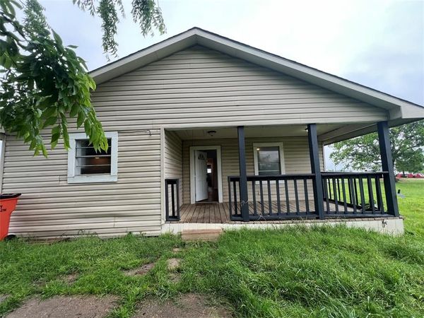 824 Nob Hill Road, Quinlan, TX 75474