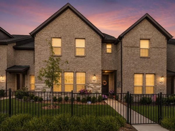 5948 Bursey Road, Watauga, TX 76148