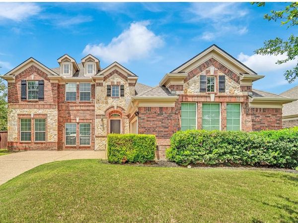 6811 Shady View Court, Sachse, TX 75048