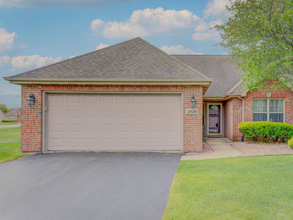 2028 Wildwood Circle, Highland, IN 46322