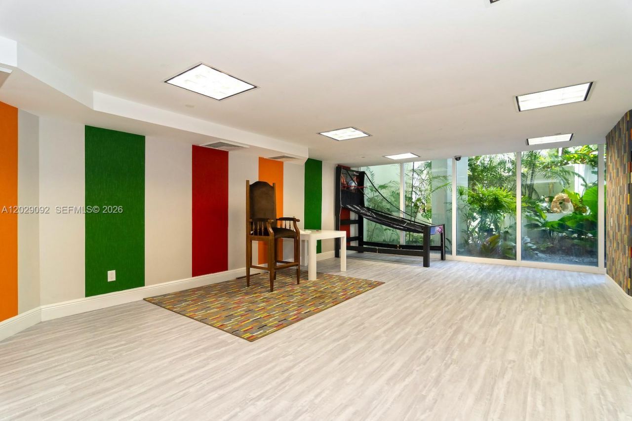 21050 NE 38th Ave , Unit 305, Aventura, FL 33180 Photo