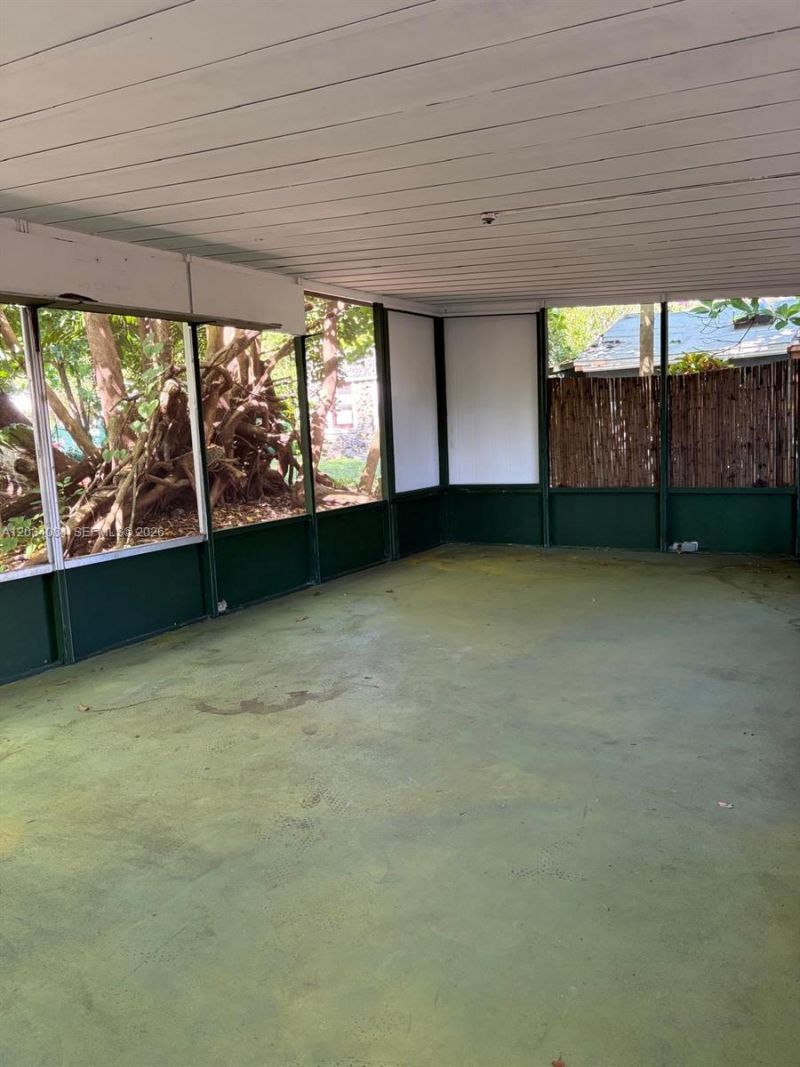 8238 NE 9th Ave , Miami, FL 33138 Photo