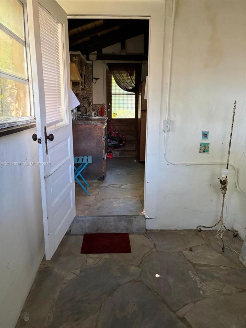 8238 NE 9th Ave , Miami, FL 33138 Photo