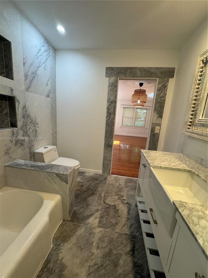 8238 NE 9th Ave , Miami, FL 33138 Photo