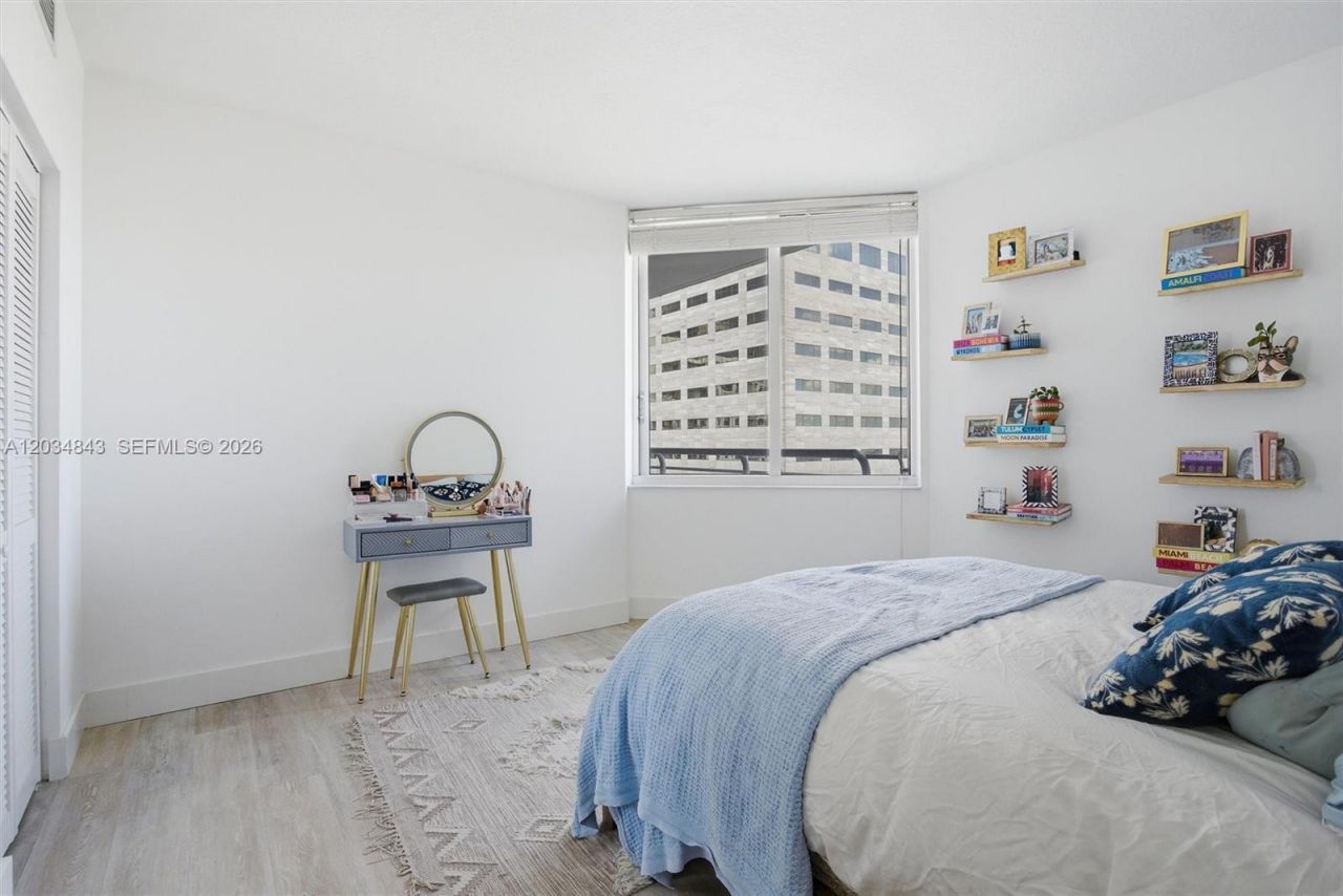 325 S Biscayne Blvd , Unit 4022, Miami, FL 33131 Photo