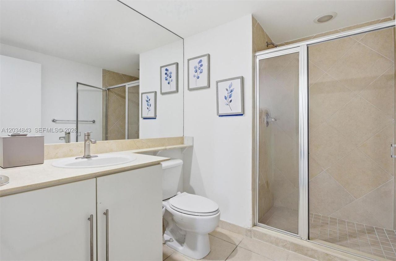 325 S Biscayne Blvd , Unit 4022, Miami, FL 33131 Photo