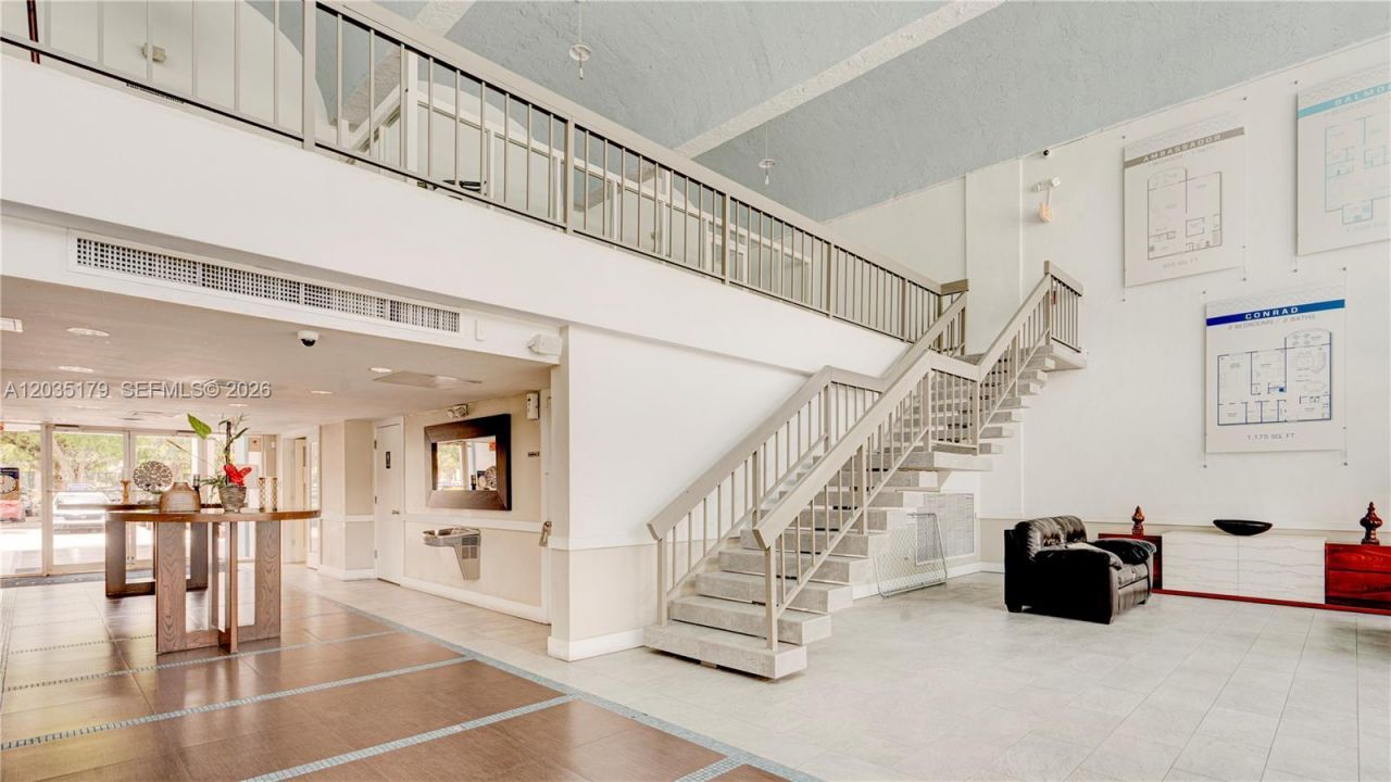 482 NW 165th St Rd , Unit A-605, Miami, FL 33169 Photo