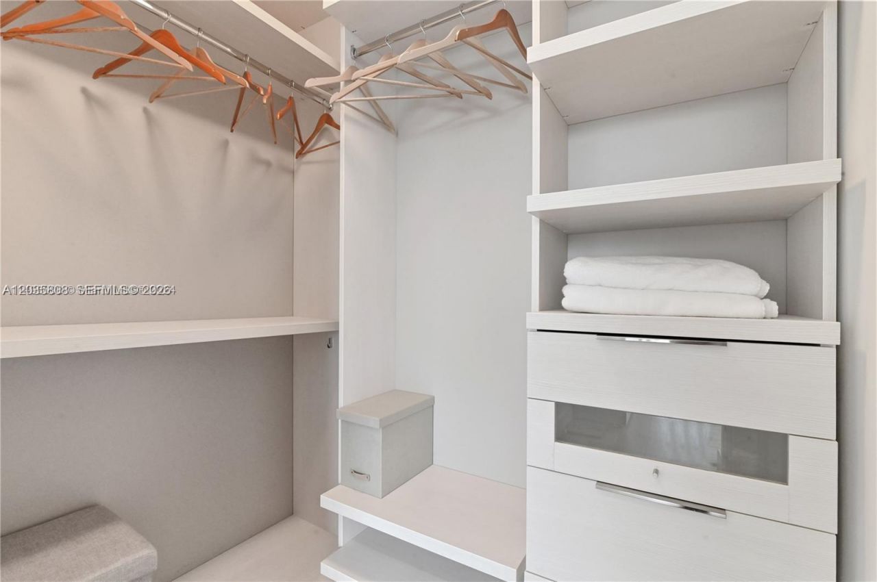 10203 Collins Ave, Unit 305, Bal Harbour, FL 33154 Photo