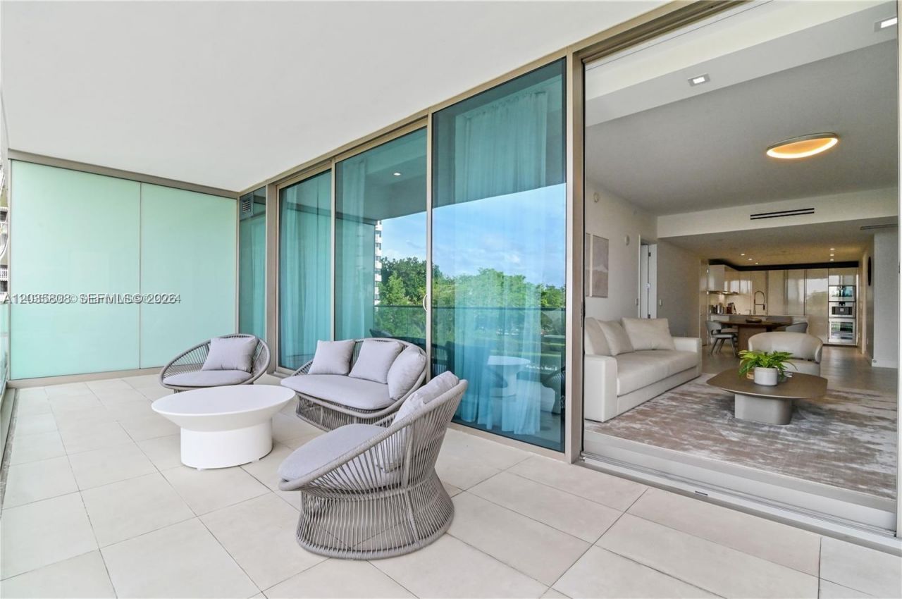 10203 Collins Ave, Unit 305, Bal Harbour, FL 33154 Photo