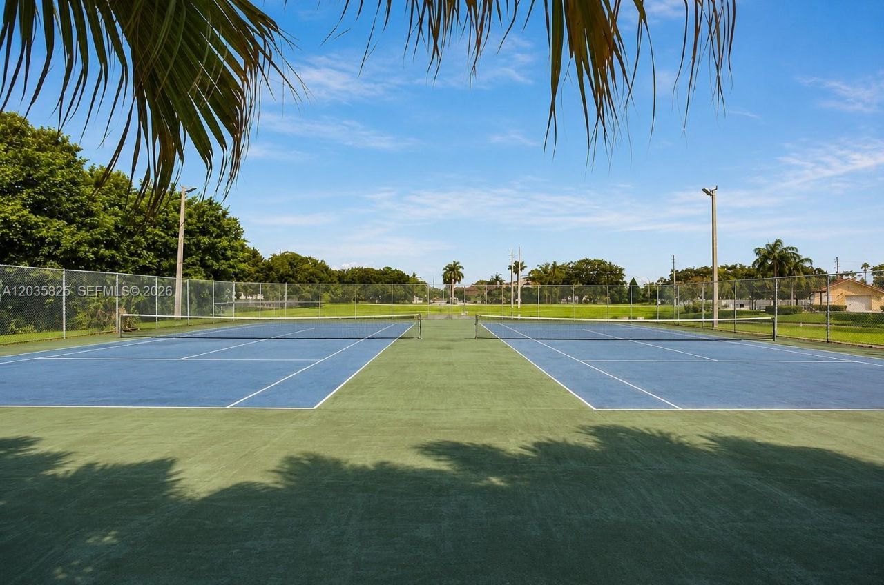 663 Vista Isles Dr, Unit 1711, Sunrise, FL 33325 Photo