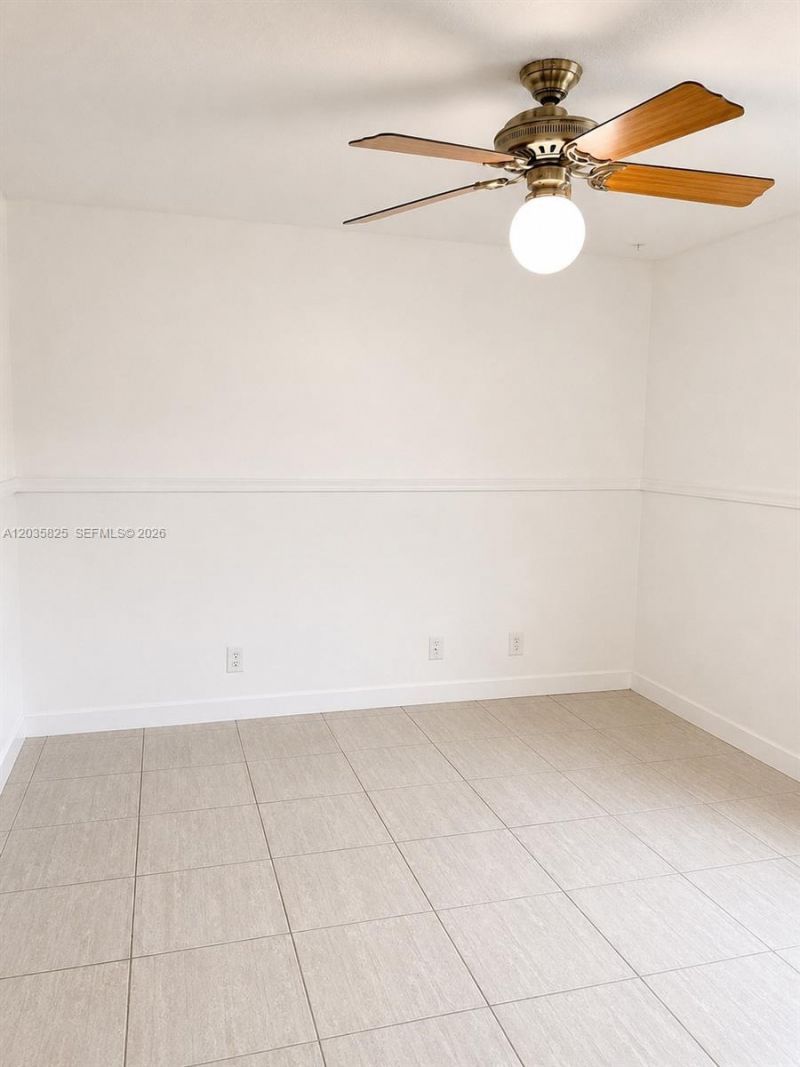663 Vista Isles Dr, Unit 1711, Sunrise, FL 33325 Photo