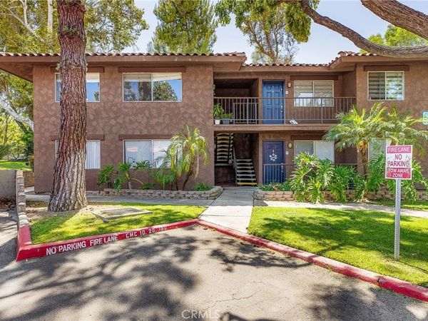 1456 Chalgrove, Unit C, Corona, CA 92882