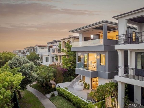 457 26th Street, Manhattan Beach, CA 90266