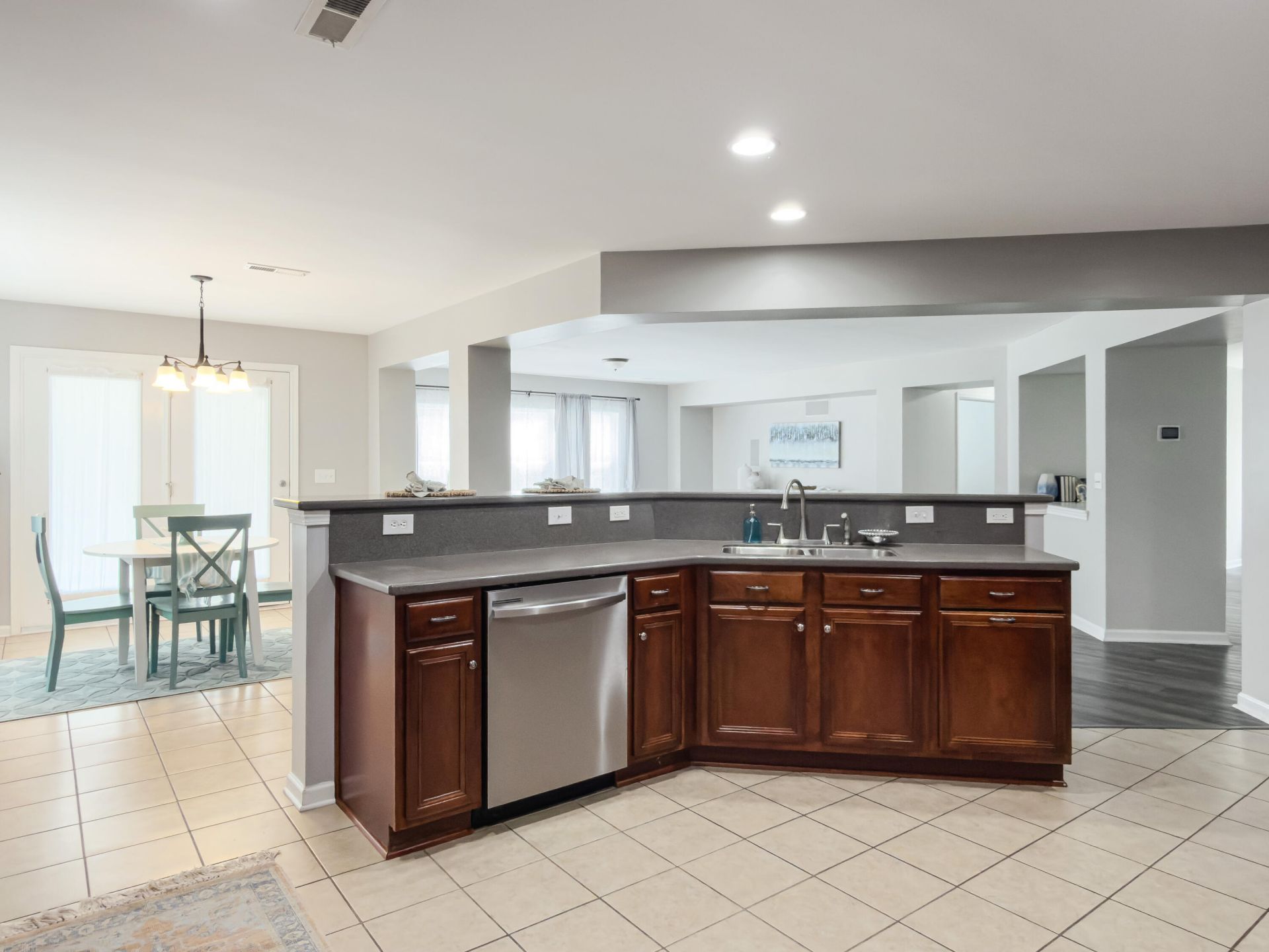 623 Grassy Hill Road Photo 18