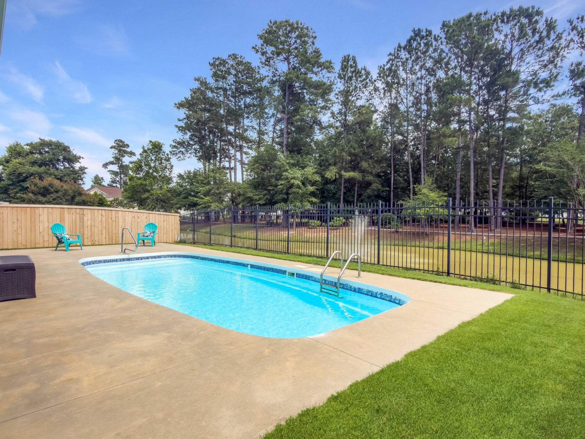 623 Grassy Hill Road Photo 4
