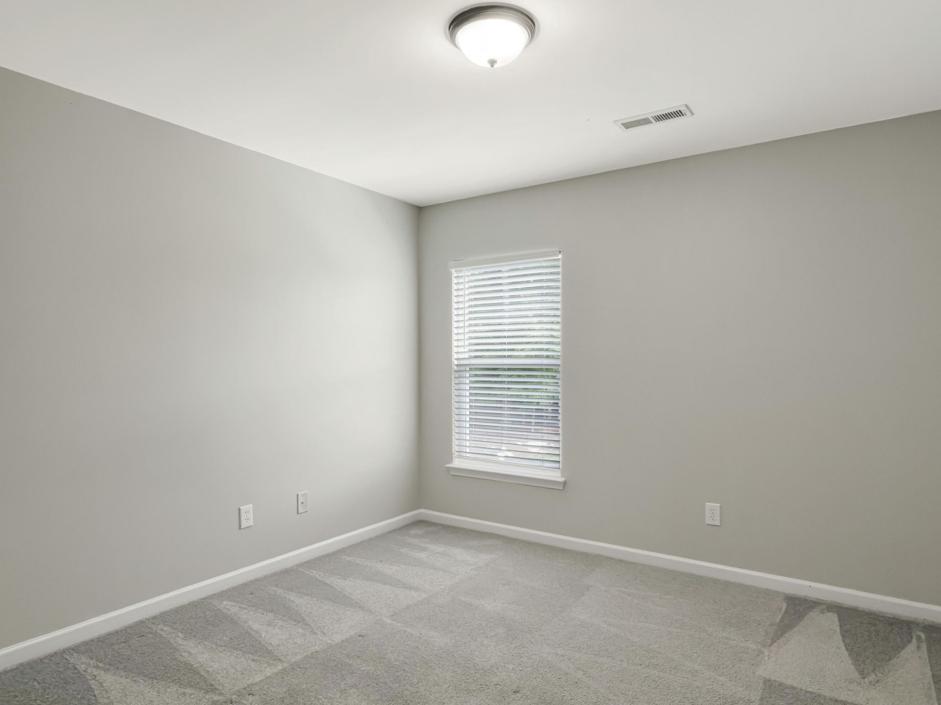 623 Grassy Hill Road Photo 46