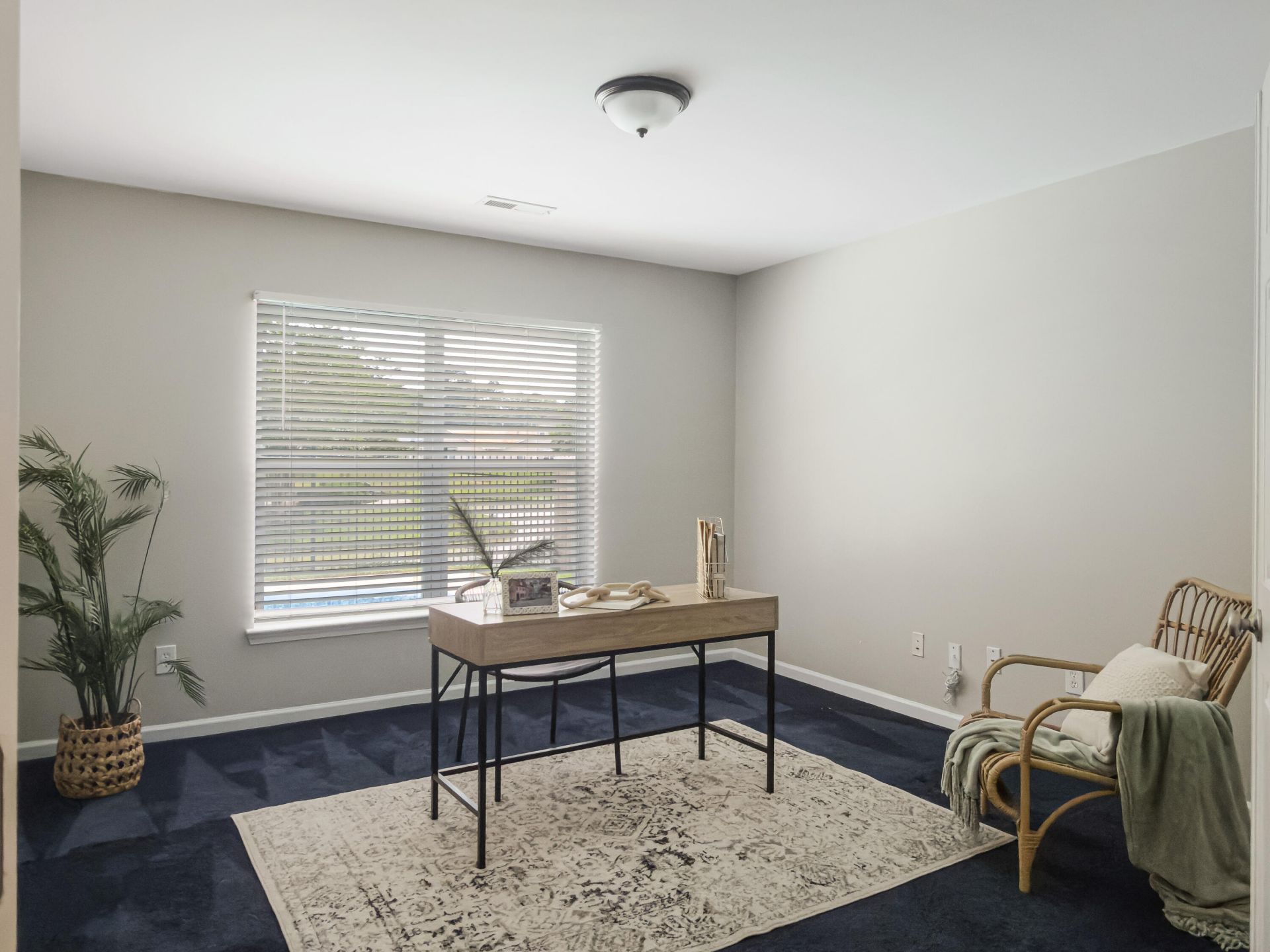 623 Grassy Hill Road Photo 8