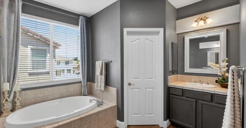 9818 Black Swan Dr, Elk Grove, CA 95624 Photo
