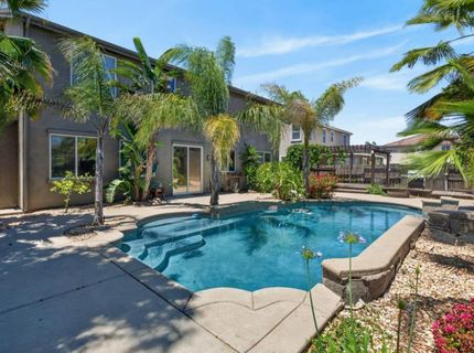 9818 Black Swan Dr, Elk Grove, CA 95624 Photo