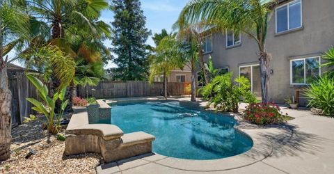 9818 Black Swan Dr, Elk Grove, CA 95624 Photo